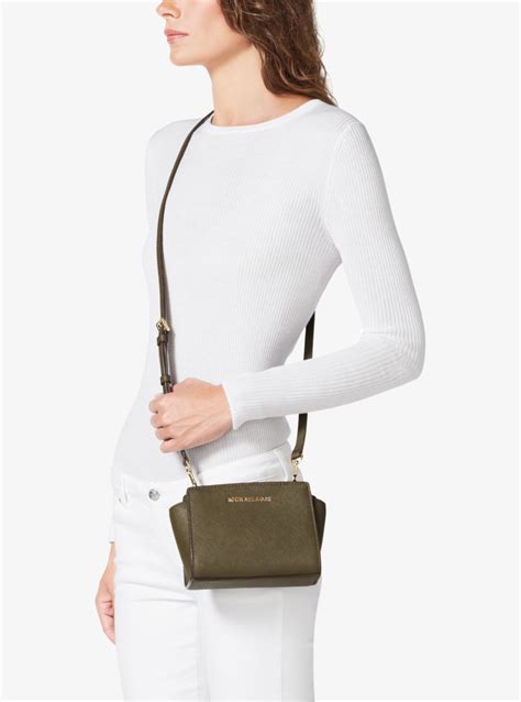 michael kors selma mini crossbody bag|Michael Kors small crossbody handbags.